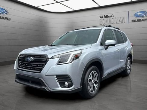 Used 2023 Subaru Forester Premium AWD/4WD image 11