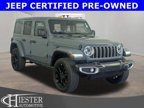 Certified 2025 Jeep Wrangler Unlimited Sahara w/ Safety Group AWD/4WD image 1
