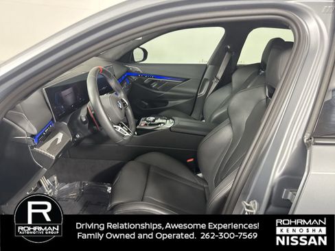 Used 2026 BMW M5 w/ Executive Package AWD/4WD image 5