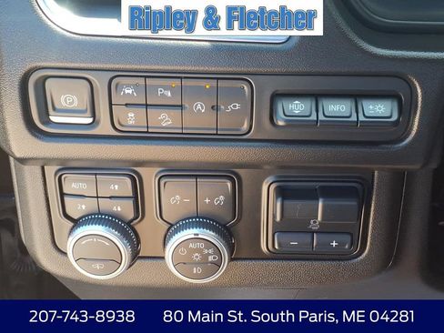 Used 2021 GMC Yukon XL AT4 w/ AT4 Premium Plus Package AWD/4WD image 20