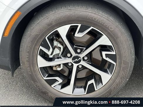 Certified 2024 Kia Sportage EX FWD image 7