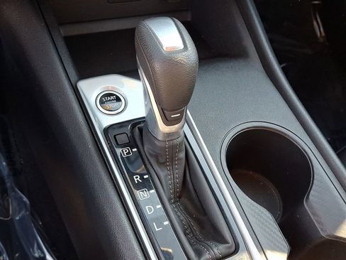 Used 2024 Nissan Altima 2.5 S FWD image 14