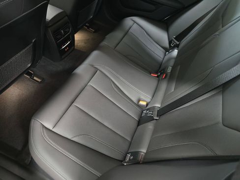 Used 2023 BMW i4 eDrive35 image 16