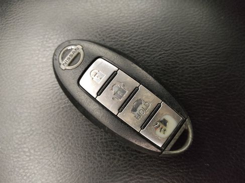 Used 2017 Nissan Sentra SV FWD image 32