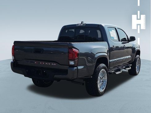 Used 2023 Toyota Tacoma SR w/ SR Convenience Package RWD image 4