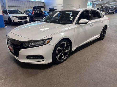 Used 2019 Honda Accord Sport image 7