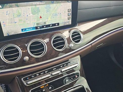 Used 2021 Mercedes-Benz E 53 AMG 4MATIC Sedan image 4