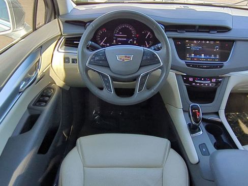 Used 2019 Cadillac XT5 Luxury image 15