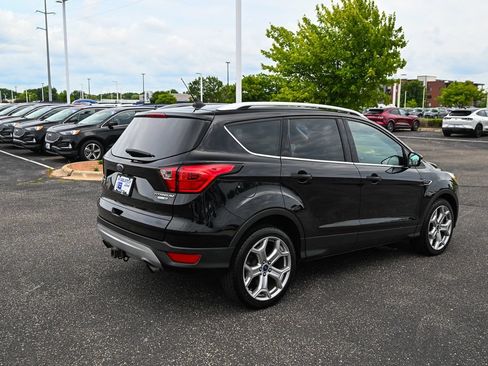 Used 2019 Ford Escape Titanium AWD/4WD image 5