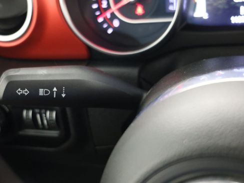 Used 2021 Jeep Wrangler Rubicon AWD/4WD image 25