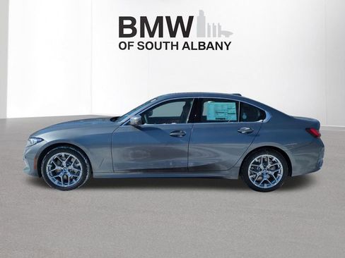 New 2026 BMW 330i xDrive Sedan w/ Premium Package AWD/4WD image 3