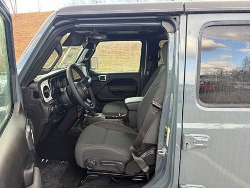 New 2026 Jeep Wrangler Unlimited Sport AWD/4WD image 15