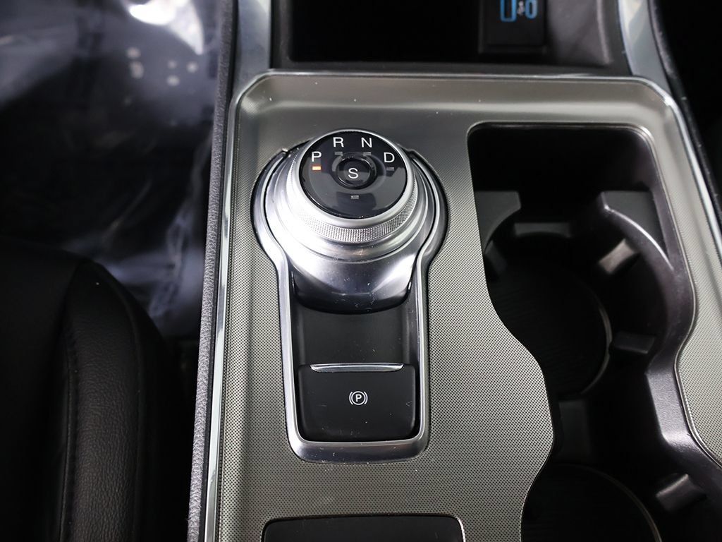 Used 2023 Ford Edge Titanium w/ Equipment Group 301A AWD/4WD image 47