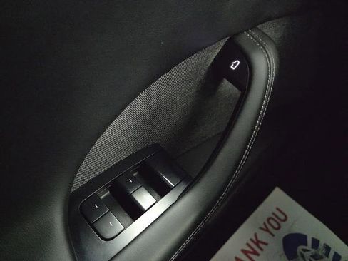 Used 2023 Tesla Model X Plaid image 28