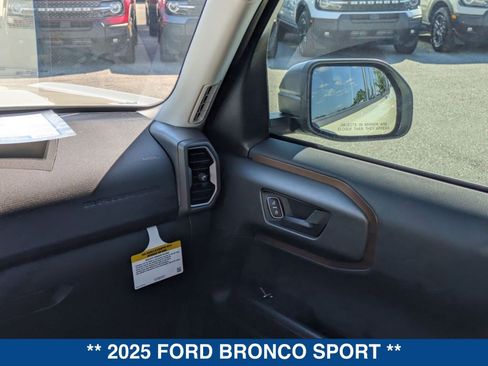 New 2025 Ford Bronco Sport Outer Banks w/ Outer Banks Tech Package+ image 17