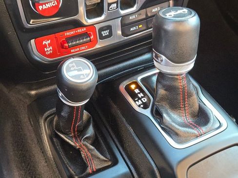 Used 2019 Jeep Wrangler Unlimited Rubicon image 26