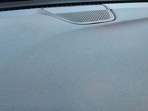 New 2026 Chrysler Pacifica Select image 11