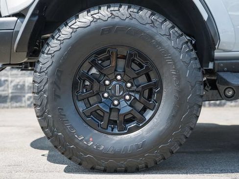 New 2026 Ford Bronco Raptor w/ Interior Carbon Fiber Pack AWD/4WD image 28