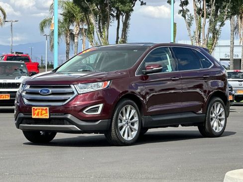 Used 2017 Ford Edge Titanium w/ Equipment Group 301A FWD image 7
