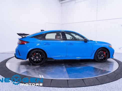 Used 2024 Honda Civic Type R image 30