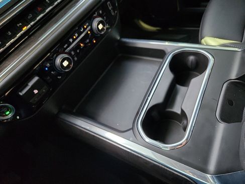 Used 2024 Chevrolet Silverado 2500 LTZ w/ LTZ Plus Package image 12