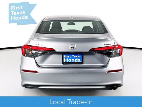 Used 2023 Honda Civic Sport image 7