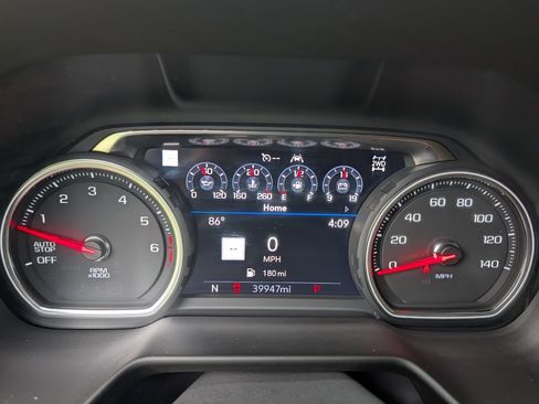 Used 2021 Chevrolet Tahoe Premier AWD/4WD image 16