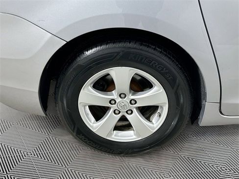 Used 2017 Toyota Sienna LE image 15