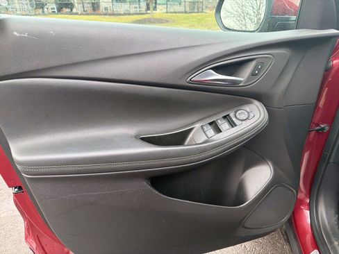 Used 2023 Buick Encore GX Preferred image 8