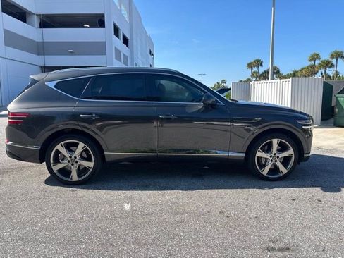 Used 2024 Genesis GV80 3.5T Advanced w/ Prestige Package AWD/4WD image 2
