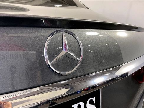 Used 2022 Mercedes-Benz E 350 4MATIC Sedan image 40