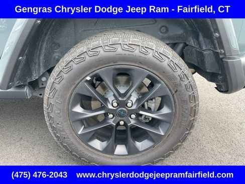 Certified 2025 Jeep Wrangler Unlimited Sahara AWD/4WD image 11