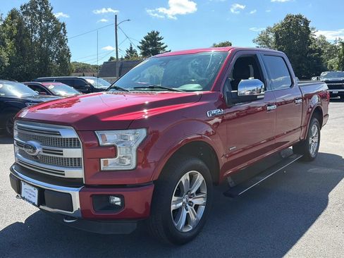Used 2016 Ford F150 Platinum w/ Equipment Group 701A Luxury AWD/4WD image 3