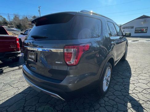 Used 2016 Ford Explorer Limited w/ Equipment Group 301A image 8