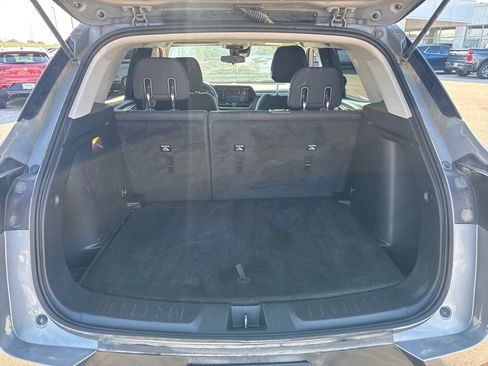 Used 2025 Chevrolet TrailBlazer LS w/ LS Convenience Package FWD image 6