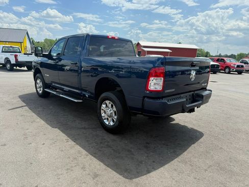 Used 2024 RAM 2500 Big Horn w/ Sport Appearance Package AWD/4WD image 3
