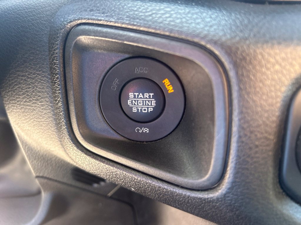 Used 2024 Jeep Wrangler Unlimited Sport AWD/4WD image 40