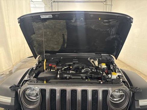 Used 2019 Jeep Wrangler Unlimited Rubicon w/ LED Lighting Group AWD/4WD image 8