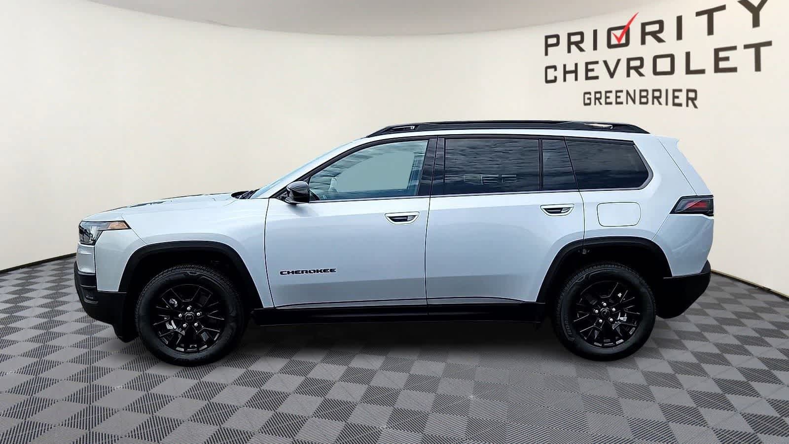 Used 2026 Jeep Cherokee AWD/4WD image 5