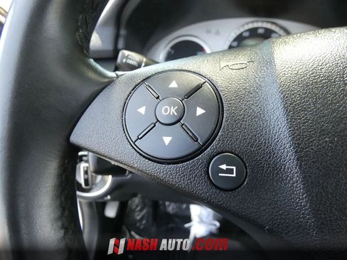 Used 2012 Mercedes-Benz GLK 350 2WD image 62