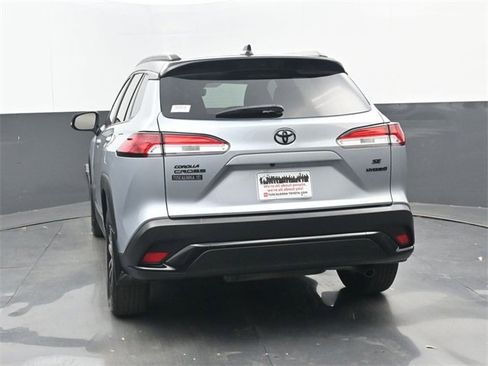 Used 2024 Toyota Corolla Cross SE w/ Moonroof Package image 22