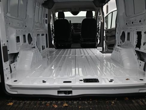 New 2025 Ford Transit 250 Base image 15