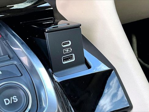 Used 2022 Acura MDX FWD w/ Technology Package image 18