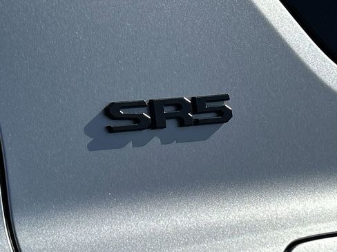 Used 2026 Toyota 4Runner SR5 AWD/4WD image 32