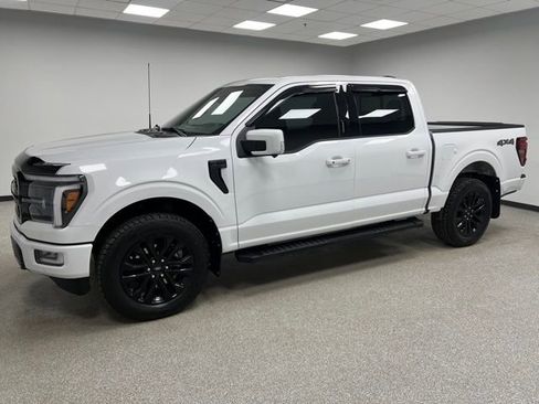 Used 2024 Ford F150 Lariat image 6