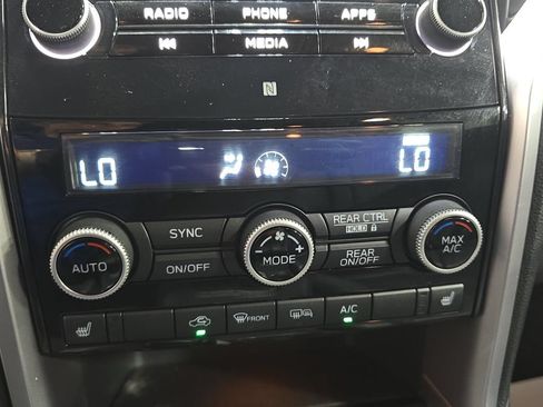 Used 2020 Subaru Ascent Limited w/ Popular Package #3 AWD/4WD image 23