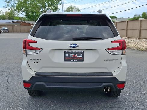 Used 2021 Subaru Forester Limited AWD/4WD image 6