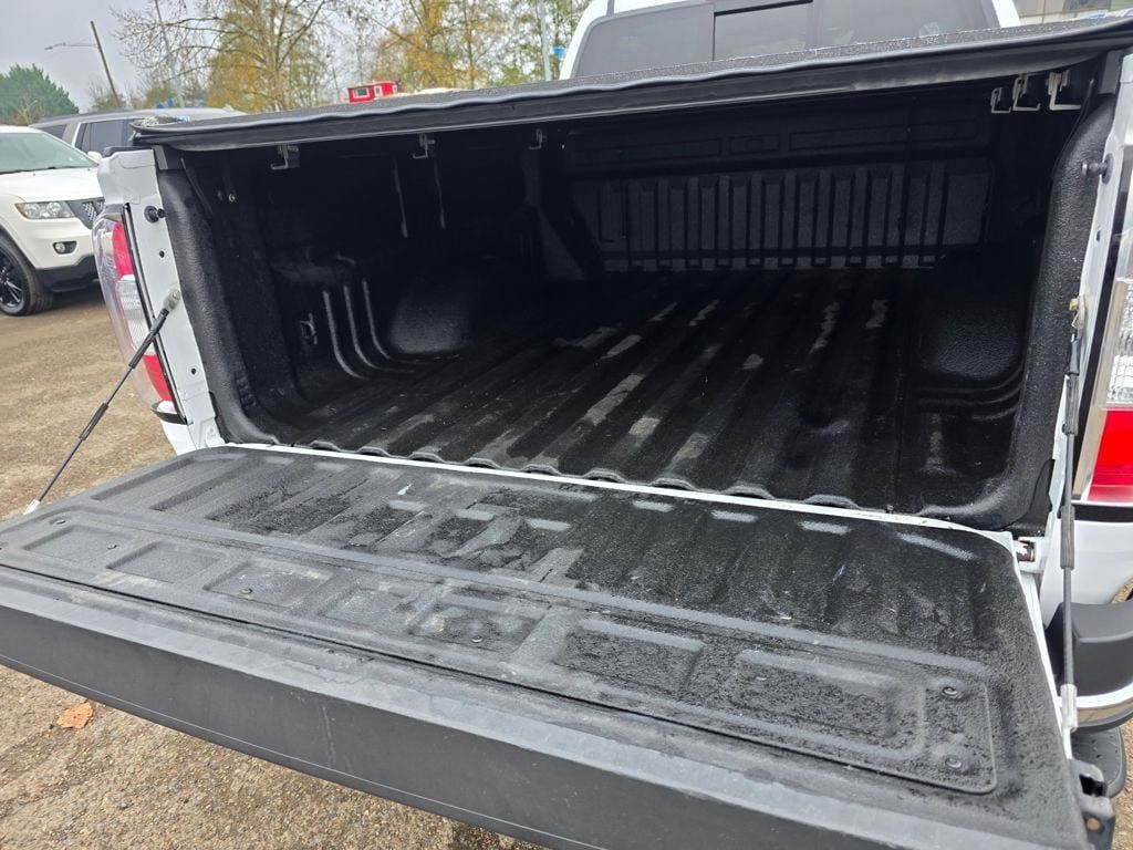 Used 2017 GMC Canyon SLT w/ Trailering Package AWD/4WD image 31