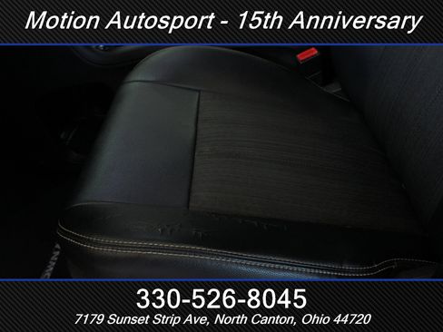 Used 2015 Chrysler Town & Country S w/ Driver Convenience Group FWD image 31