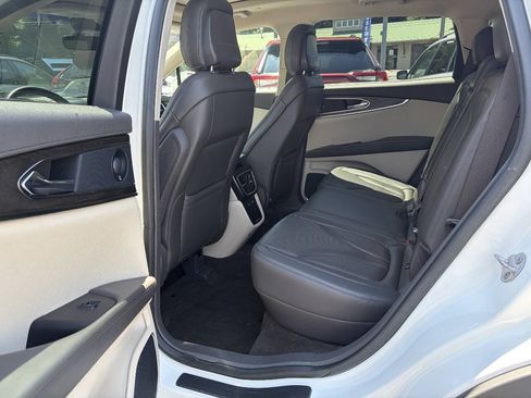 Used 2020 Lincoln Nautilus Reserve w/ Cargo Utility Package AWD/4WD image 24
